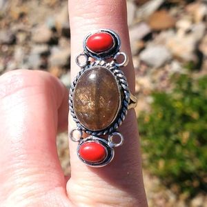 New Labradorite & Coral Silver Ring.
